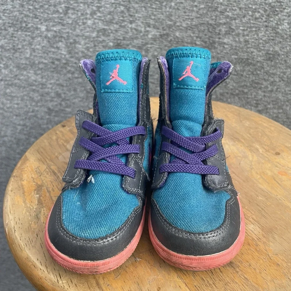 Nike Air‎ Jordan 1 Retro Skinny High Tropical Teal Size 7C Grey Pink 602658-309